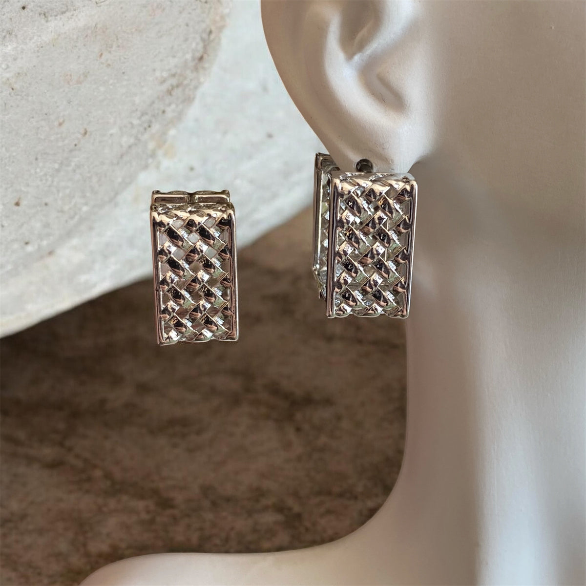 Arete Cuadrado Raspado