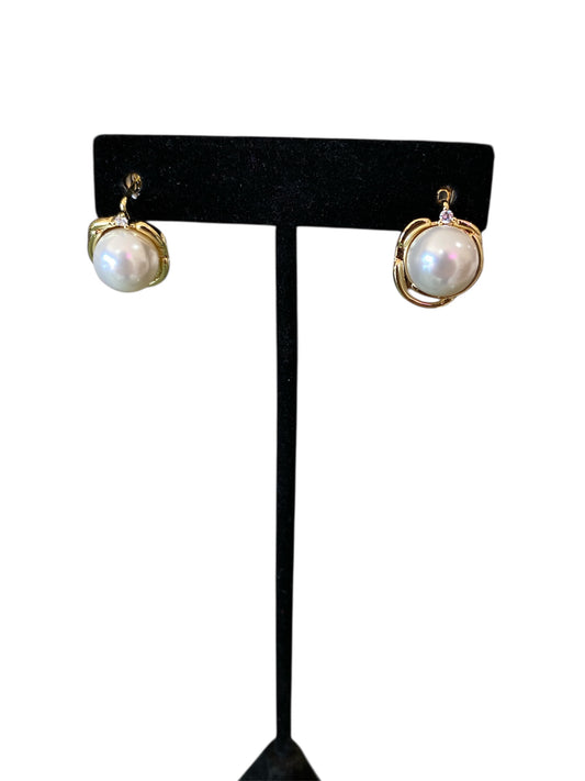 Arracada Perla Mediana Oro Laminado Premium