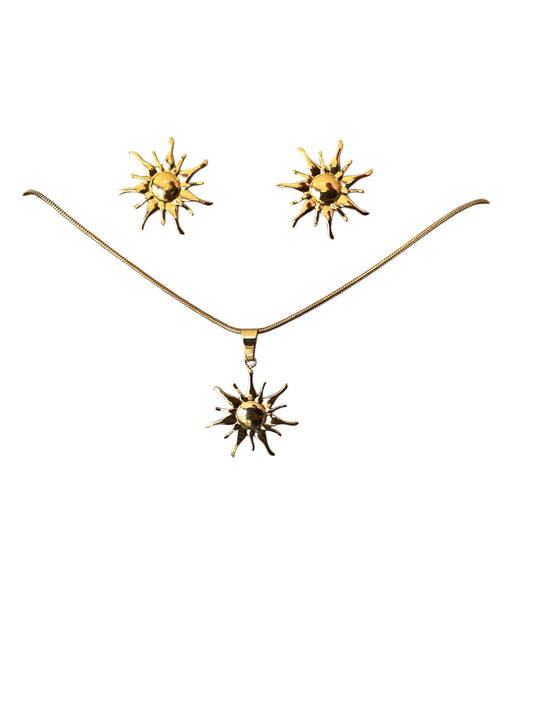 Set Cadena y Aretes sol
