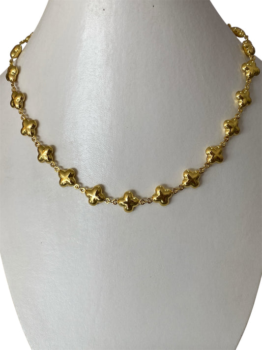 Collar trébol