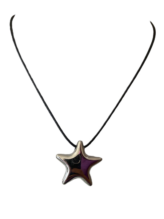 Cadena Hilo Negro Estrella Plateada