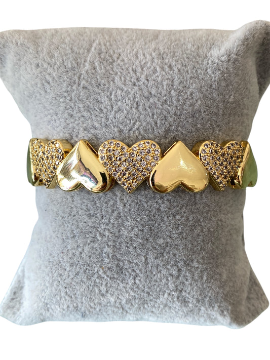 Brazalete Corazones