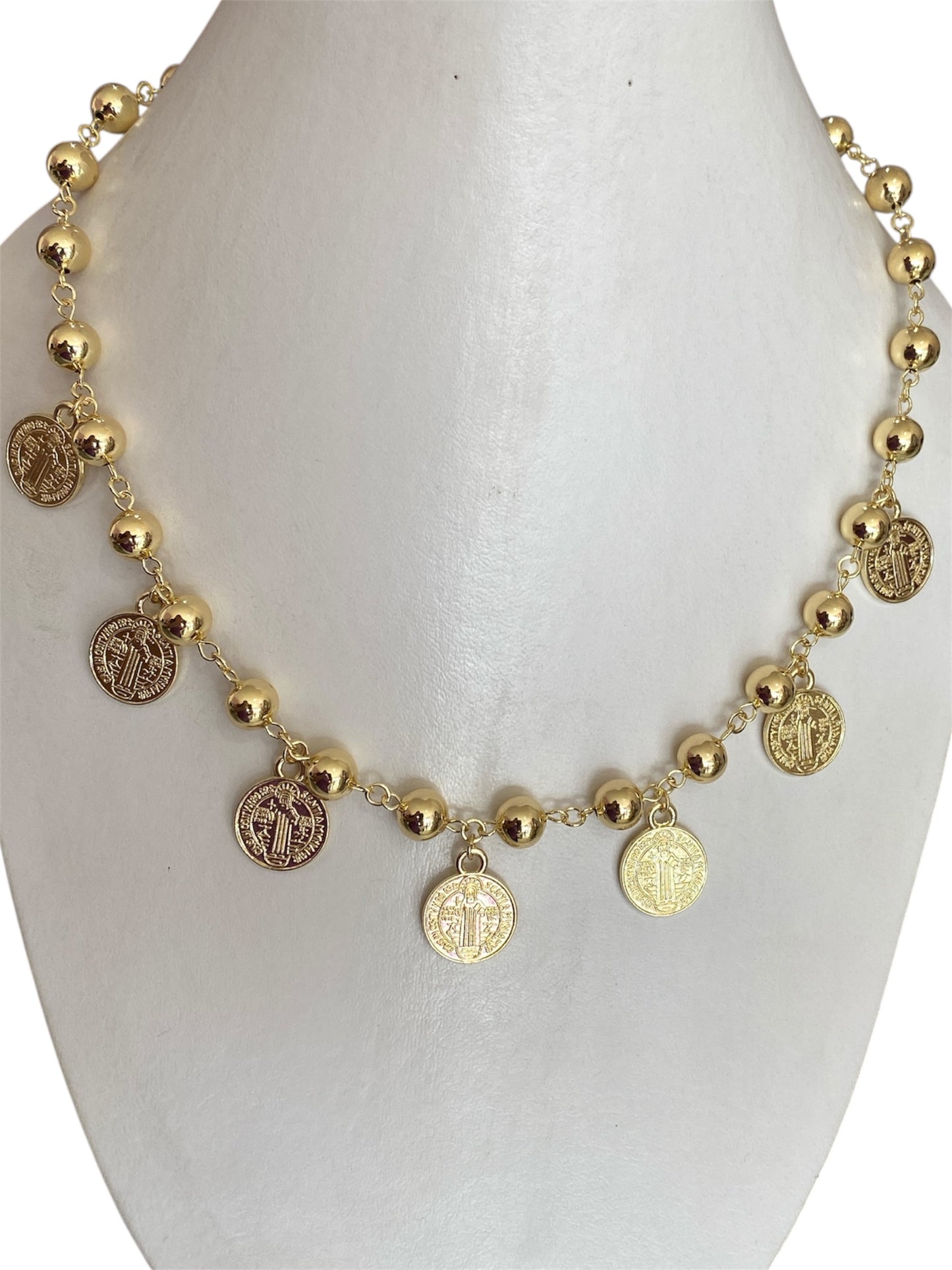 Collar Bolas Dijes San Benito