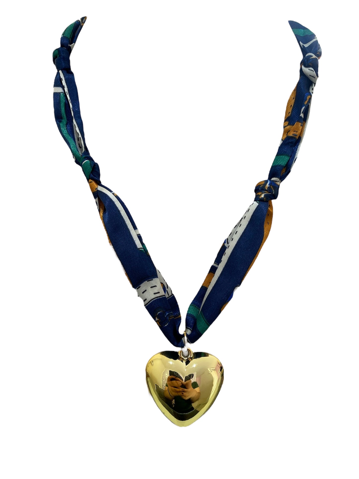 Collar Tela Corazón Bombacho y Corazón Sol